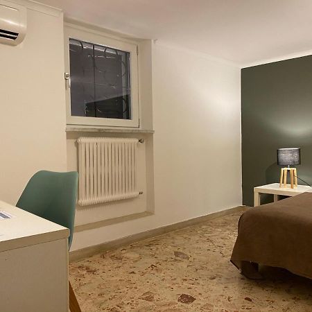 Charme Rooms Taranto Esterno foto