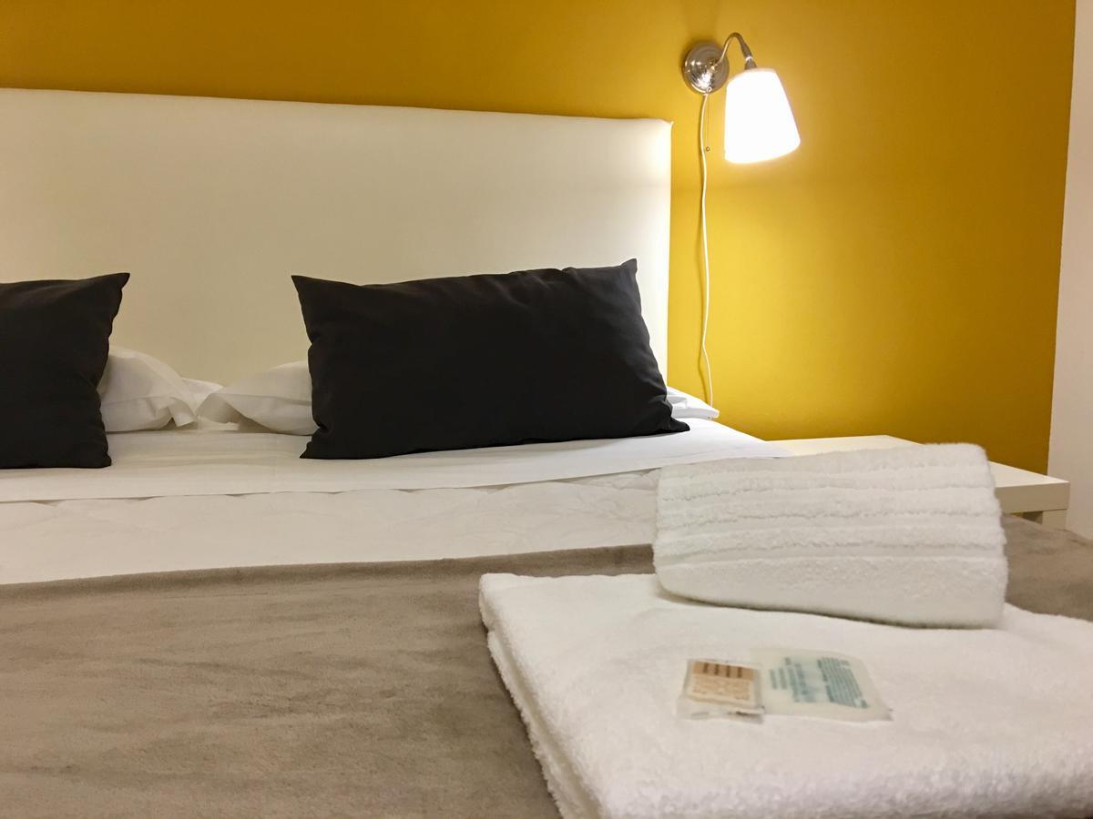 Charme Rooms Taranto Esterno foto