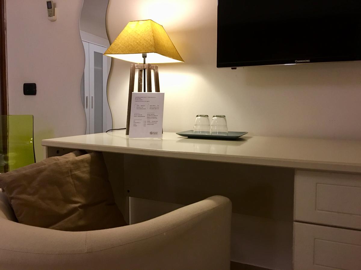 Charme Rooms Taranto Esterno foto